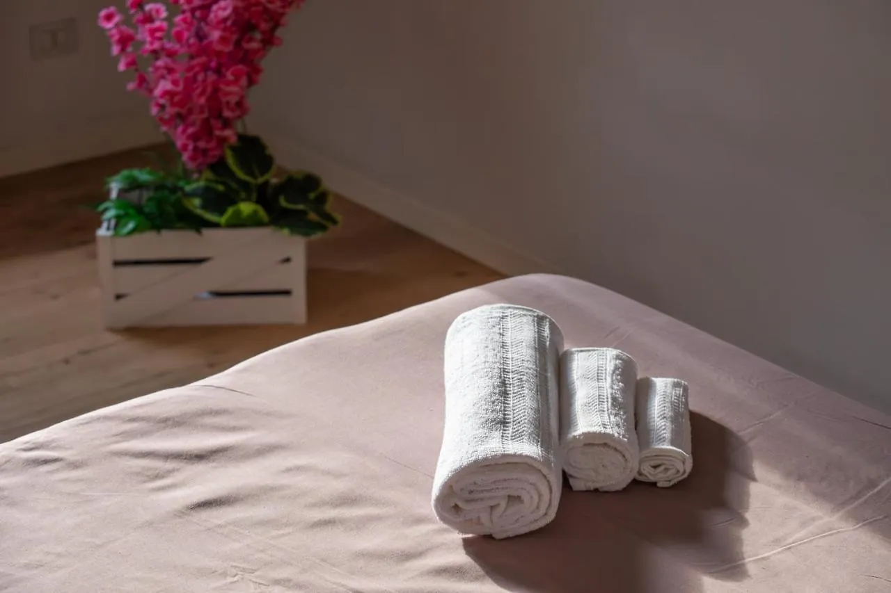 Apartment Milano Duomo-Central Station Wifi-Netflix-Metro Italy